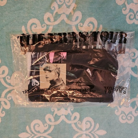 Taylor Swift Atlanta Concert T-Shirt New - Picture 3 of 5